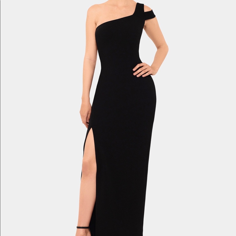 Betsy & Adam one shoulder high slit black gown